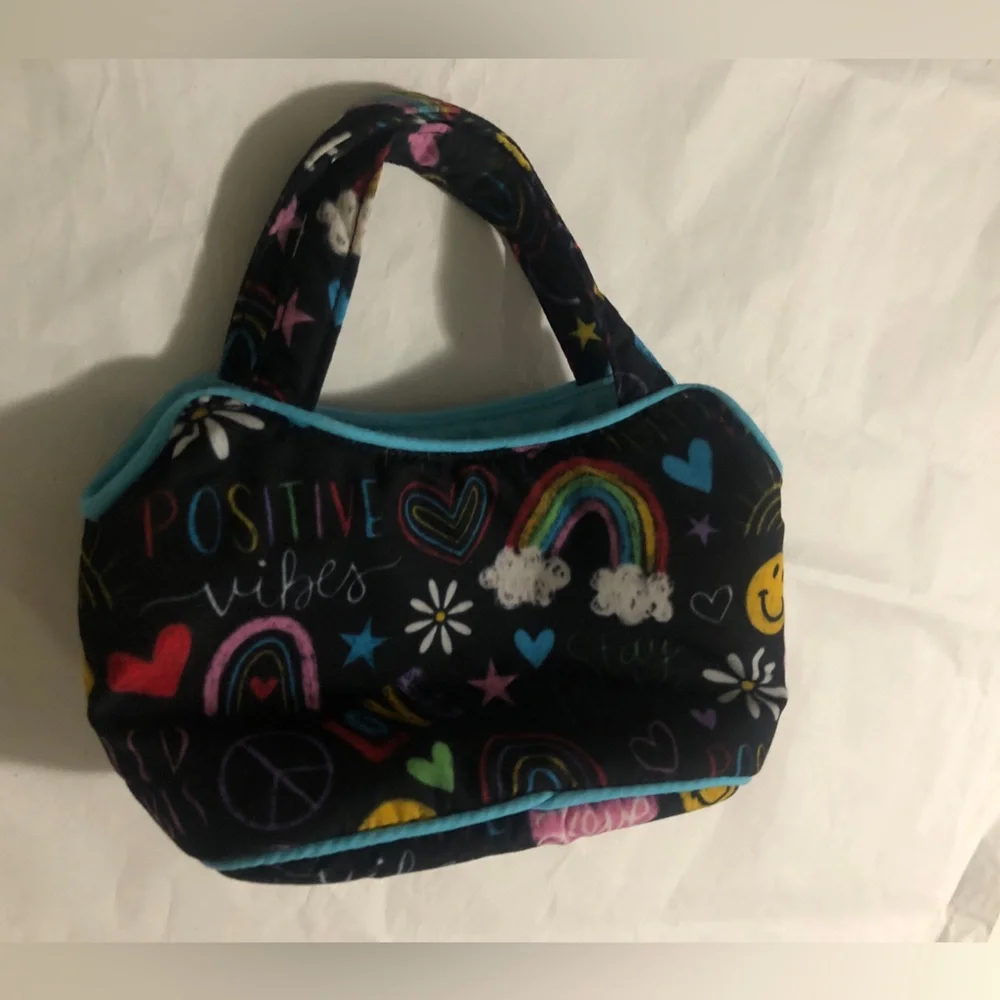 Sassy Pet Saks by Douglas Kids Rainbow Hearts Print Mini Purse bag